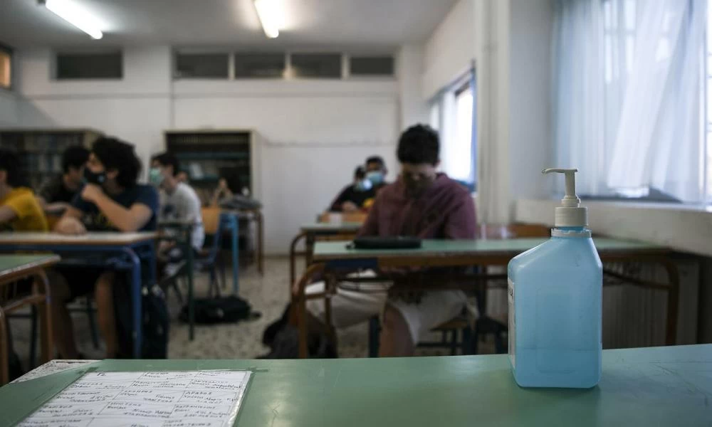 Ζέττα Μακρή: Ενδεχόμενο τα σχολεία να ανοίξουν νωρίτερα τον Σεπτέμβριο